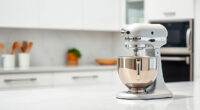 KitchenAid Artisan vs KitchenAid Professional 600: Full Comparison